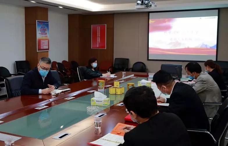 广药集团总司理杨军到白云山Z6人生就是博公司调研