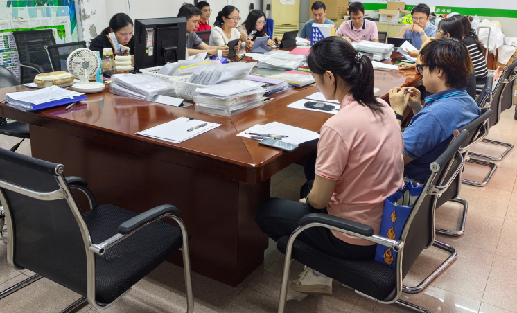 筑牢质量基石，护航企业开展——白云山Z6人生就是博制药开展2025年天下“质量月”活动